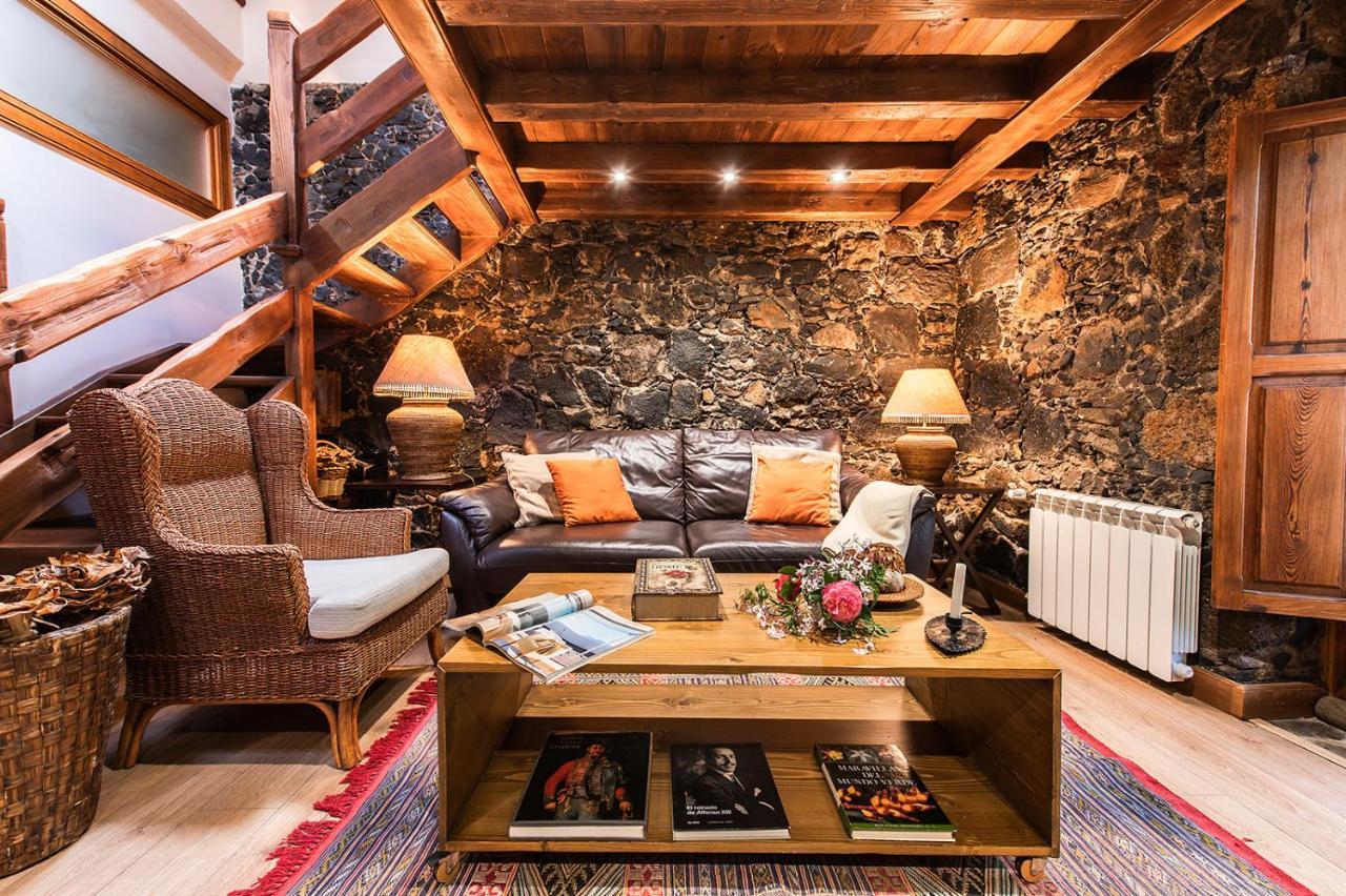 Homeforguest Cosy Rural Flat El Romero With Large Gardens 타코론테 외부 사진