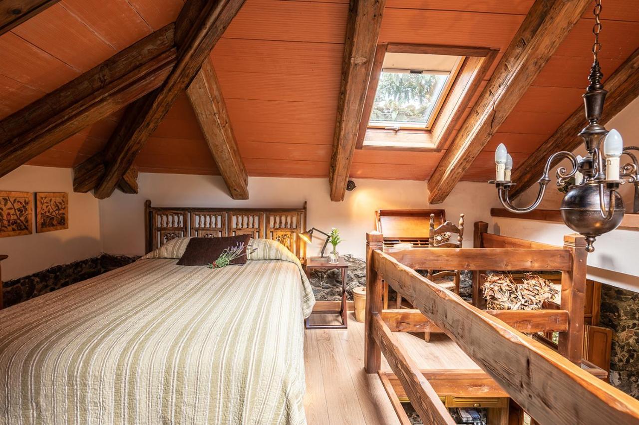 Homeforguest Cosy Rural Flat El Romero With Large Gardens 타코론테 외부 사진